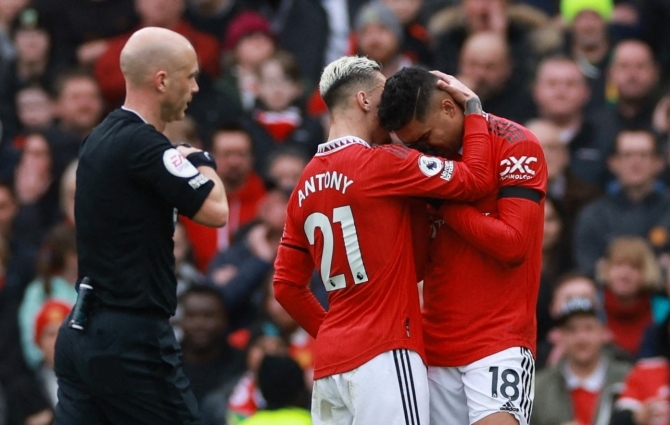 Kurat, punane: Casemirost jälle varakult ilma jäänud Manchester United loovutas tabeli viimasele punkte