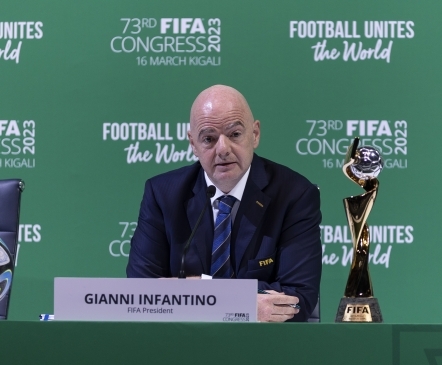 Infantino: vajame rohkem jalgpalli ja turniire