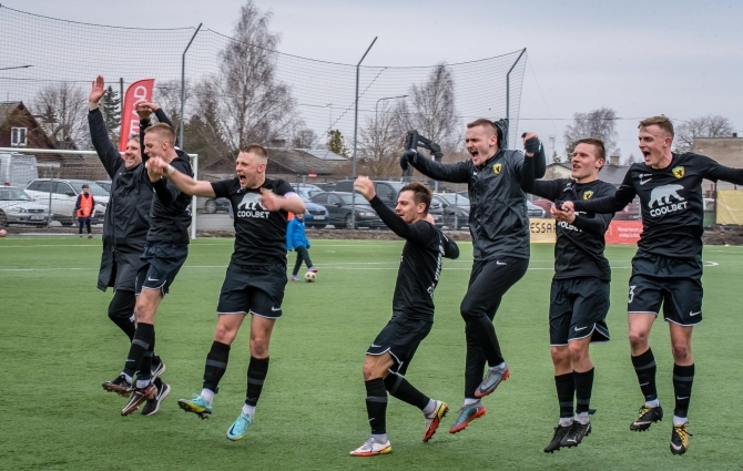 Pikk ette (ja ise järele) | Karu ärkas talveunest! Kas Prins viib Vapruse ka meistriks?