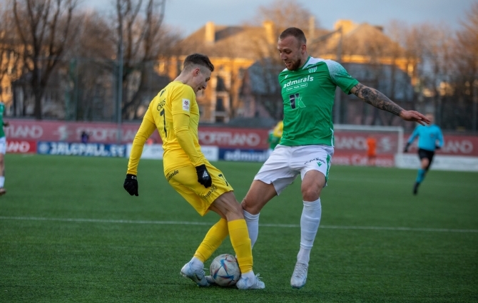 VAATA JÄRELE: saarlastest paremini rünnakuid realiseerinud Levadia tõusis Floraga samale pulgale
