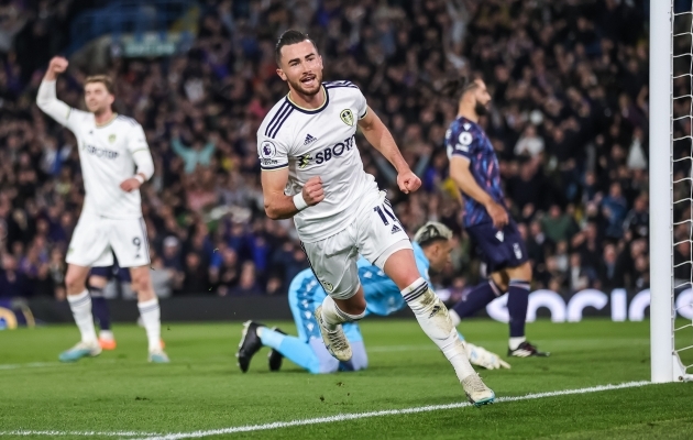 Püsimajäämise nimel võitlev Leeds sõlmis põhimängijaga uue ja pika lepingu