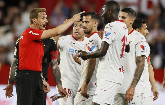 Sevilla lõi arvulises vähemuses kaks väravat, aga jäi lõpuminutitel ikkagi võidust ilma