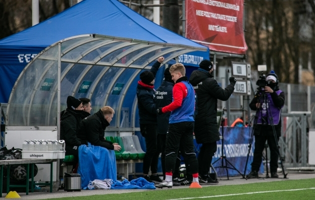 Kui jalgpall on nii igav, et kõrvakiil näib asjakohane