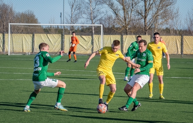 VAATA JÄRELE: Kure sai teise kolmeväravalise kaotuse järjest, seekord Floralt