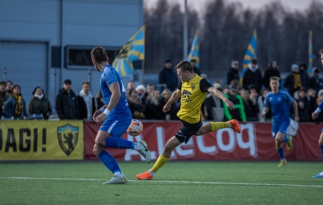 Kevin Kauber l&otilde;i P&auml;rnu Vapruse v&otilde;iduv&auml;rava. Foto: Katariina Peetson / jalgpall.ee