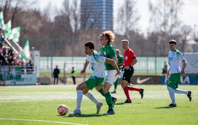 LOE JÄRELE: Levadia lõpetas Premium liigas 13-mängulise võidupõua Flora vastu