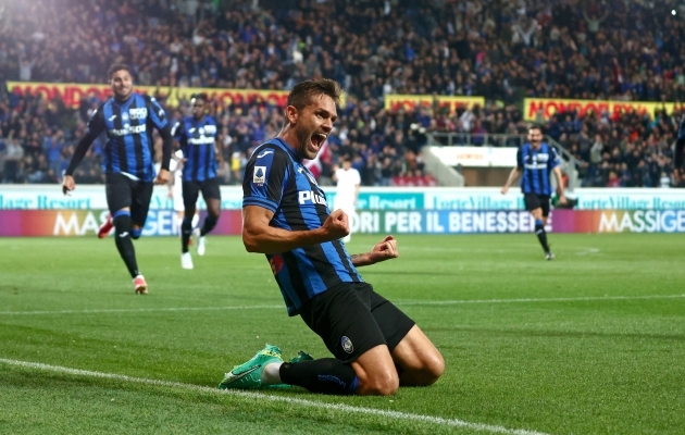 Atalanta lõpetas Roma võiduseeria ja muutis heitluse Meistrite liiga kohtadele põnevamaks