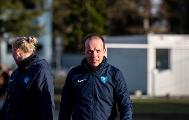 Saku Sportingu peatreeneril Jan Harendil on UEFA Pro kvalifikatsioon. Foto: Liisi Troska / jalgpall.ee