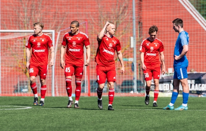 Väikest sorti Taavet   vs.   Koljat ehk Harju   vs.   karu: kas põhjamudas luusiv Laagri naksab Vaprust?