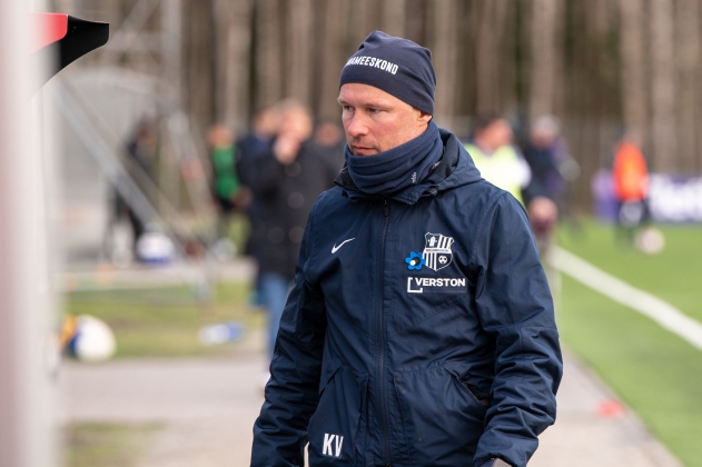 Karel Voolaidil jagub kuhjaga m&otilde;tteainet. Foto: Liisi Troska / jalgpall.ee