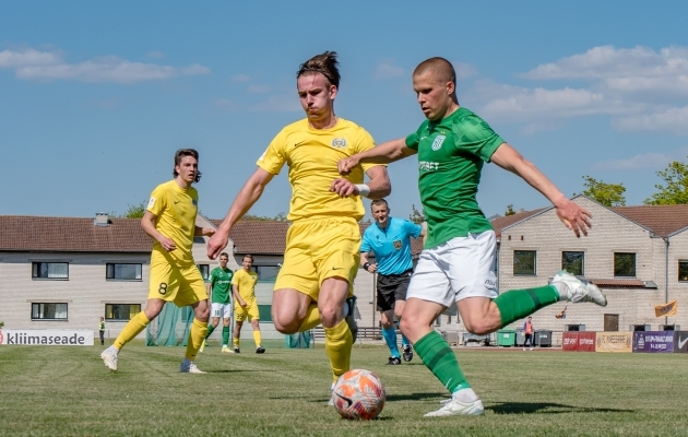 Henrik Ojamaa tegi eelt&ouml;&ouml; kahele v&auml;ravale. Foto: Allan Mehik