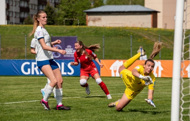 Wiktoria Kuprowska vastas teisel üleminutil. Foto: Liisi Troska / jalgpall.ee