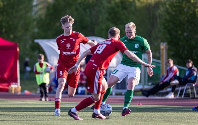 VAATA JÄRELE: Flora võttis Harju käest napilt, aga kindlalt kolm punkti