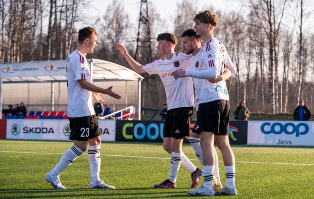 Nõmme United kordas Esiliiga hooaja suurimat võitu, lähirivaalid olid samuti võidukad