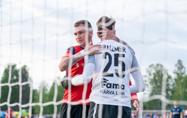 Oma teise Premium liiga mängu teinud Aleksandr Kraizmer tõrjus penalti. Foto: Liisi Troska / jalgpall.ee