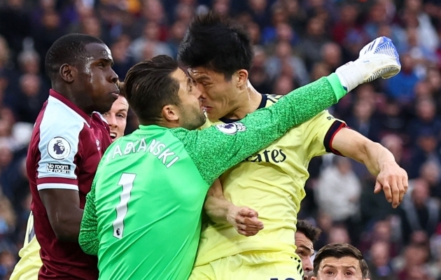Premier League'i hooaja romantiline tipphetk: teineteist leidsid Fabianski ja Tomiyasu
