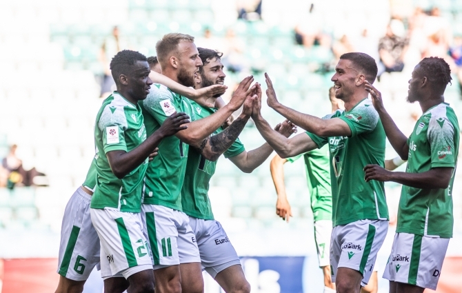 Memo | Kalevi komeet sähvatas küll, aga Levadiat see ei kõrveta  (galerii!) 
