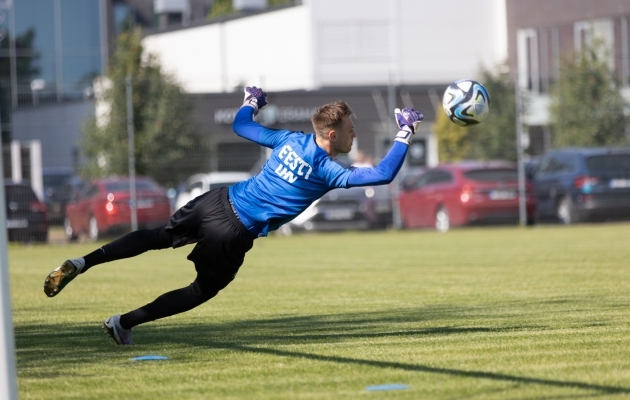 Eesti koondise esiv&auml;ravavaht Karl Jakob Hein t&auml;nases trennis. Foto: Brit Maria Tael