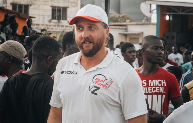 Tänavapallurid, 5.40 äratus, palav ramadaan, ärev lõppvaatus - Zahovaiko teekond Gambia tšempioniks
