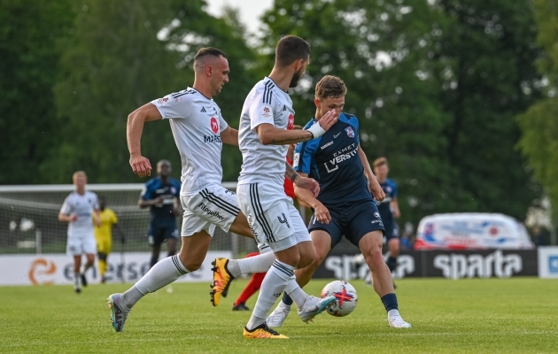 VAATA JÄRELE: Paide ja Kalju mängisid väravateta viiki, Vaprus võttis lõpuga Tammeka skalbi