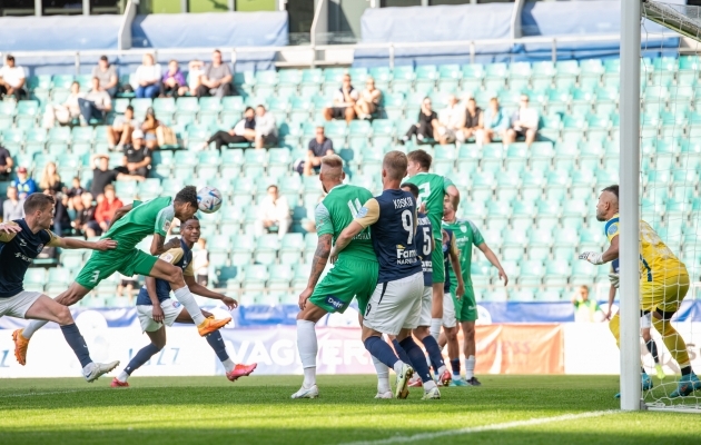 Heitor (number 3) viis Levadia 20. minutil juhtima. Foto: Liisi Troska / Jalgpall.ee
