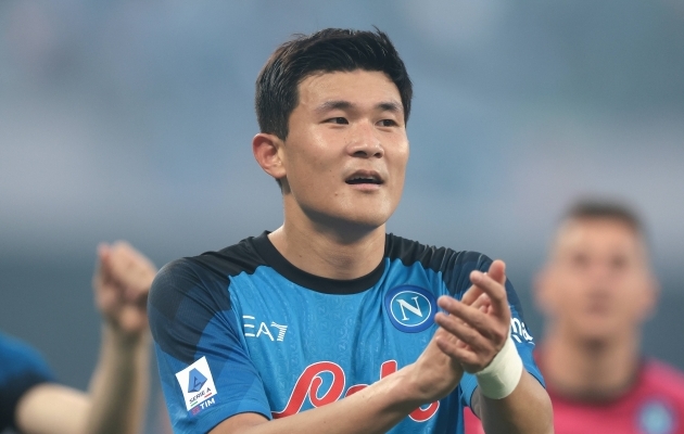 Napoli tiitlihooaja üks tugitalasid lahkub Bayernisse, teine läks Juventusesse