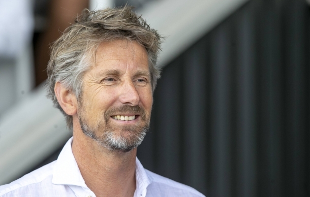 Puhkusereisil viibinud Edwin van der Sar sattus ajuverejooksuga haiglasse