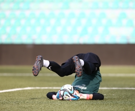 Galerii: Levadia tutvus trennis palli kratsiva Žilina kunstmuruga