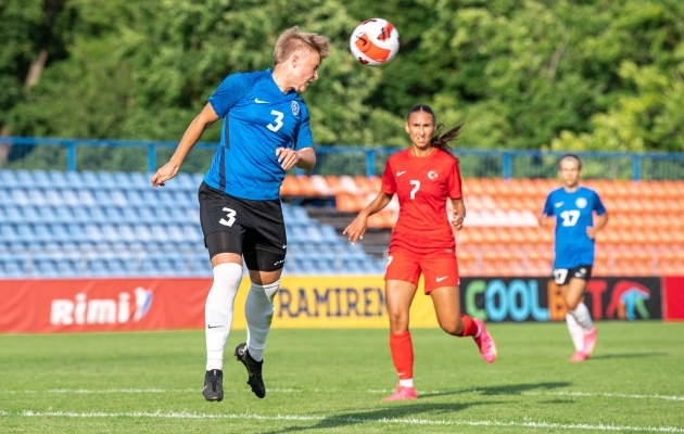 Jessika Uleksin m&auml;ngus T&uuml;rgi vastu. Foto: Liisi Troska / jalgpall.ee