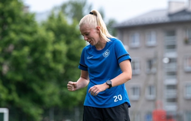 Getter Saar on koondises l&ouml;&ouml;nud kolm v&auml;ravat, k&otilde;ik Kasahstanile. Foto: Liisi Troska / jalgpall.ee