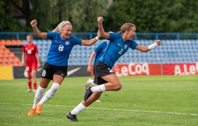 Luup peale | Imelised Sinisärgid võitlesid 0:2 kaotusseisust välja viigi, Kubassova hiilgas võõras rollis