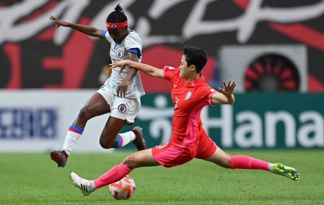 Kui sportlikud eeldused pole täidetud, on väikestel vutiriikidel (näiteks Haiti ja Lõuna-Korea) väga raske üllatada. Foto: Scanpix / Jung Yeon-je / AFP