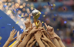 FIFA rahapaja jaotus väidab, et naiste meister pole pooltki nii kõva kui Kataris viimaseks jäänud koondis