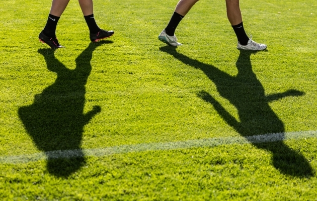 Kihlveopetturid käes: jalgpalliliit määras viis jalgpallis tegutsemise keeldu