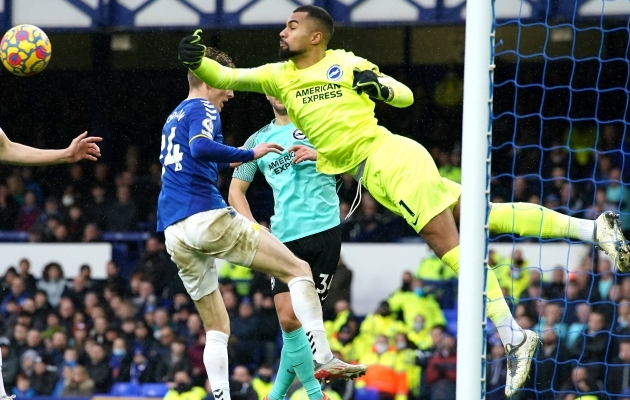 Chelsea täiendab puurilukkude osakonda Brightoni esikindaga