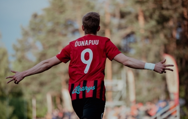 Õunapuu tegi hooaja teise kübaratriki ja United jätkab Esiliiga tipus