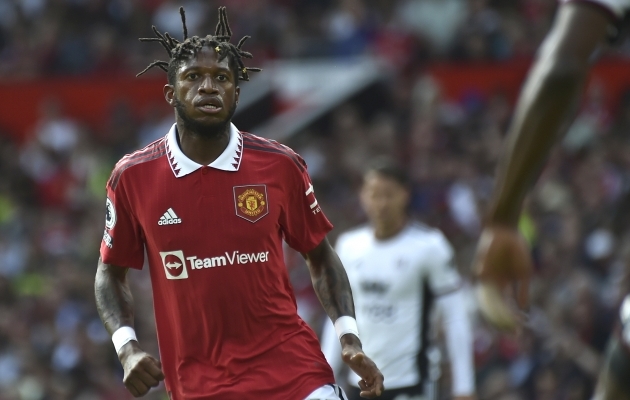 Manchester United andis üle 50 miljoni euro maksnud poolkaitsja kommiraha eest ära