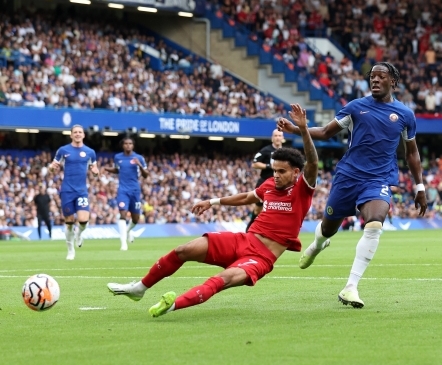 Ägedalt alustanud Liverpool lubas Chelseal kolme jalaga taburetist midagi palju toekamat ehitada