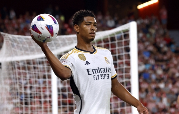 Jude Bellinghami liigadeb&uuml;&uuml;t Real Madridi s&auml;rgis j&otilde;udis vaatajateni, aga taustajutud j&auml;id k&auml;ttesaamatuks. Foto: Scanpix / Reuters / Vincent West