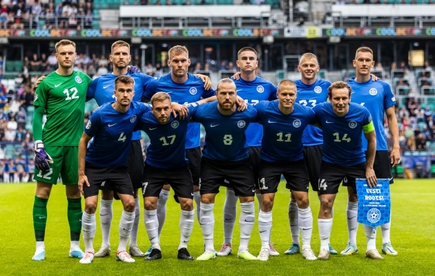 Eesti jalgpallikoondise algkoosseis enne EM-valikmängu Rootsiga. Foto: Brit Maria Tael