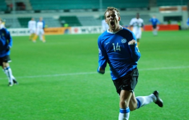 Konstantin Vassiljev tähistamas 2009. aastal A. Le Coq Arenal Eesti 2:0 võiduväravat Belgia üle. Belgias on Eesti küll tihtipeale skoorinud, ent seni veel mitte võitnud. Foto: Märt Vassiljev (arhiiv)