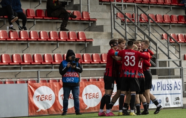 United alistas punase laterna ja kindlustas Esiliiga tiitli, aga ümmarguse tähiseni veel ei jõudnud