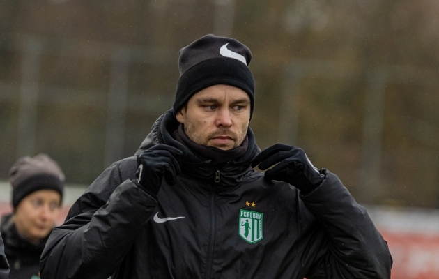 Jürgen Henn: kellegi otsa vaadata pole, vaid peame kõigi raskustega ise hakkama saama