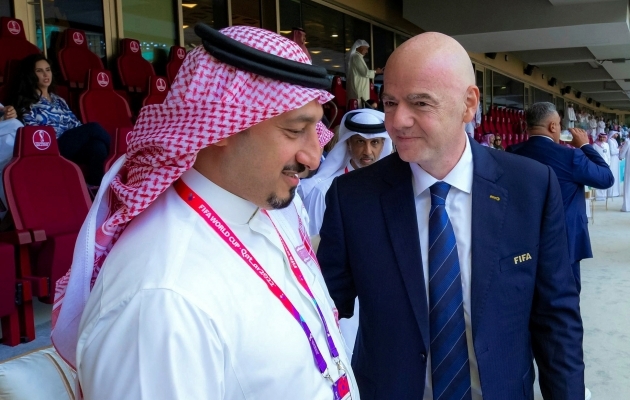 FIFA president Gianni Infantino on valmis tegema kõike, et Saudi Araabia rikkusest osa saada. Sealse alaliidu juht Yasser Al-Misehal aitab aga FIFA-s oma riigi huvisid pildis hoida. Foto: Scanpix / Reuters