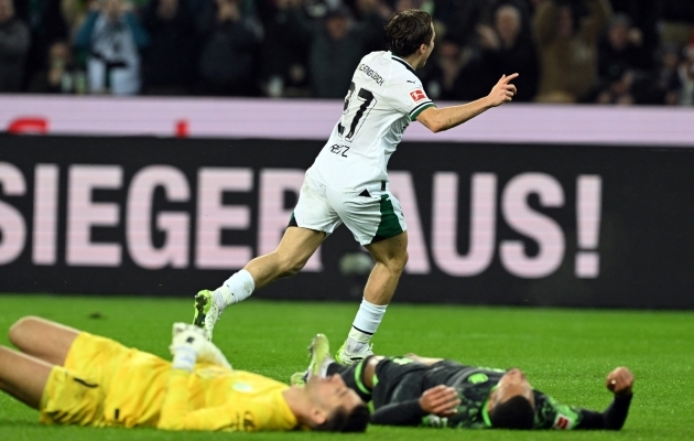Hirmsast algusest kosuv Gladbach pani diisel-Passati mootori neljal korral puterdama