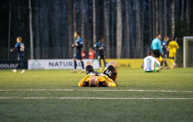 Luup peale | Ainult murtud südamed: Paide nurjas Levadia kullajahi, Levadia rikkus vastutasuks Paide pidupäeva