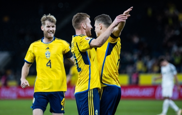 Rootslased rõõmustasid avatabamuse üle 22. mänguminutil. Foto: Brit Maria Tael