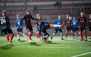 VAATA JÄRELE: Kalev pööras Unitedi vastu kauni karistuslöögi ja penalti abil kaotusseisu võiduks