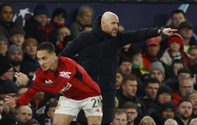 Erik ten Hagi jutt kipub minema &uuml;hes, Manchester Unitedi m&auml;ng teises suunas. Foto: Scanpix / Reuters / Jason Cairnduff