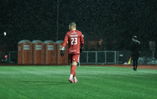 Harjus õitsele puhkenud ukrainlase tulevik on lahtine.